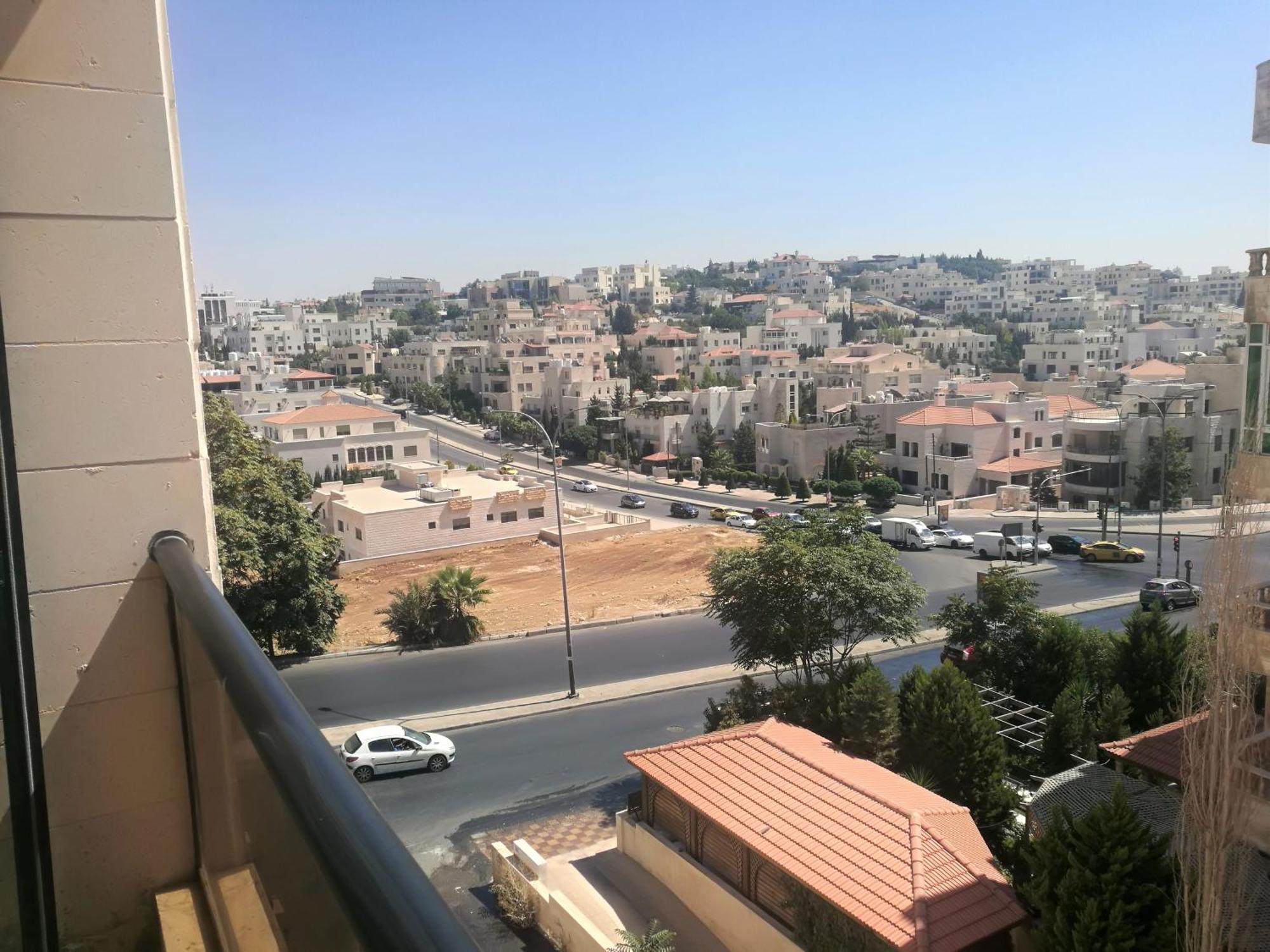 Dair Ghbar Gate Apartments Amman Luaran gambar