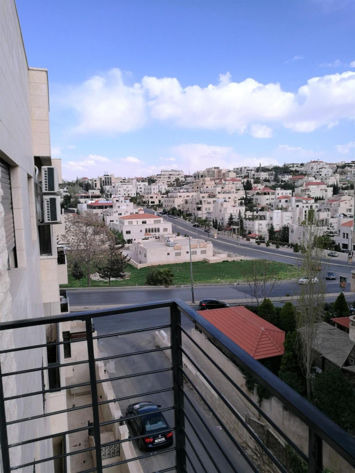 Dair Ghbar Gate Apartments Amman Luaran gambar