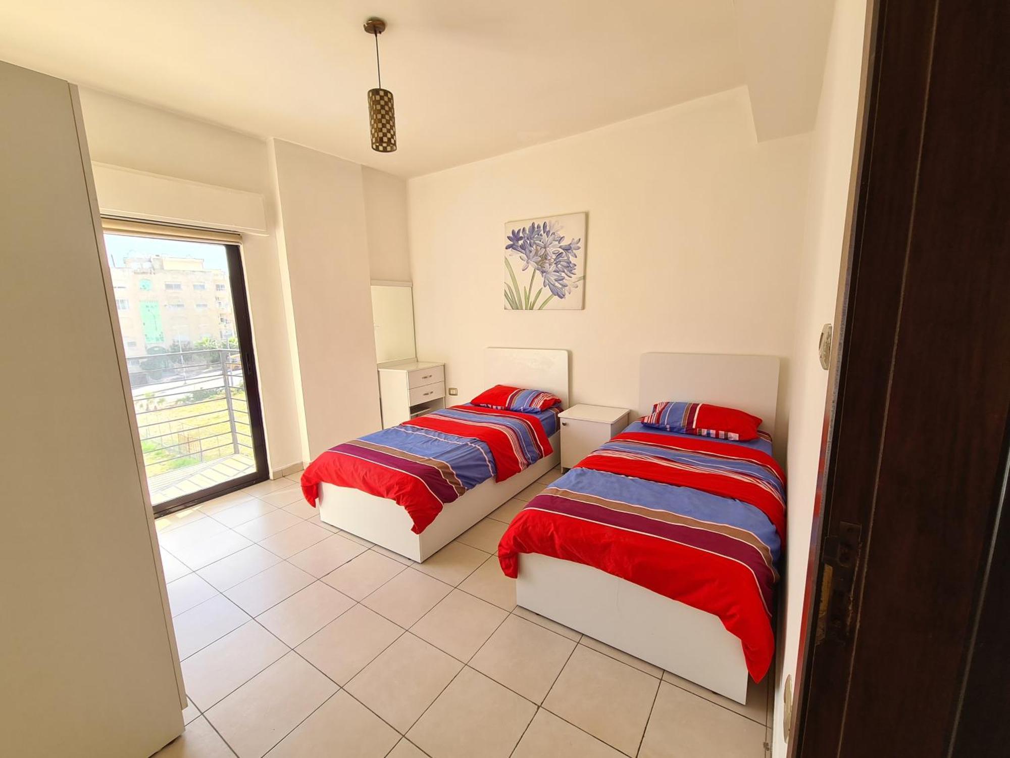 Dair Ghbar Gate Apartments Amman Bilik gambar