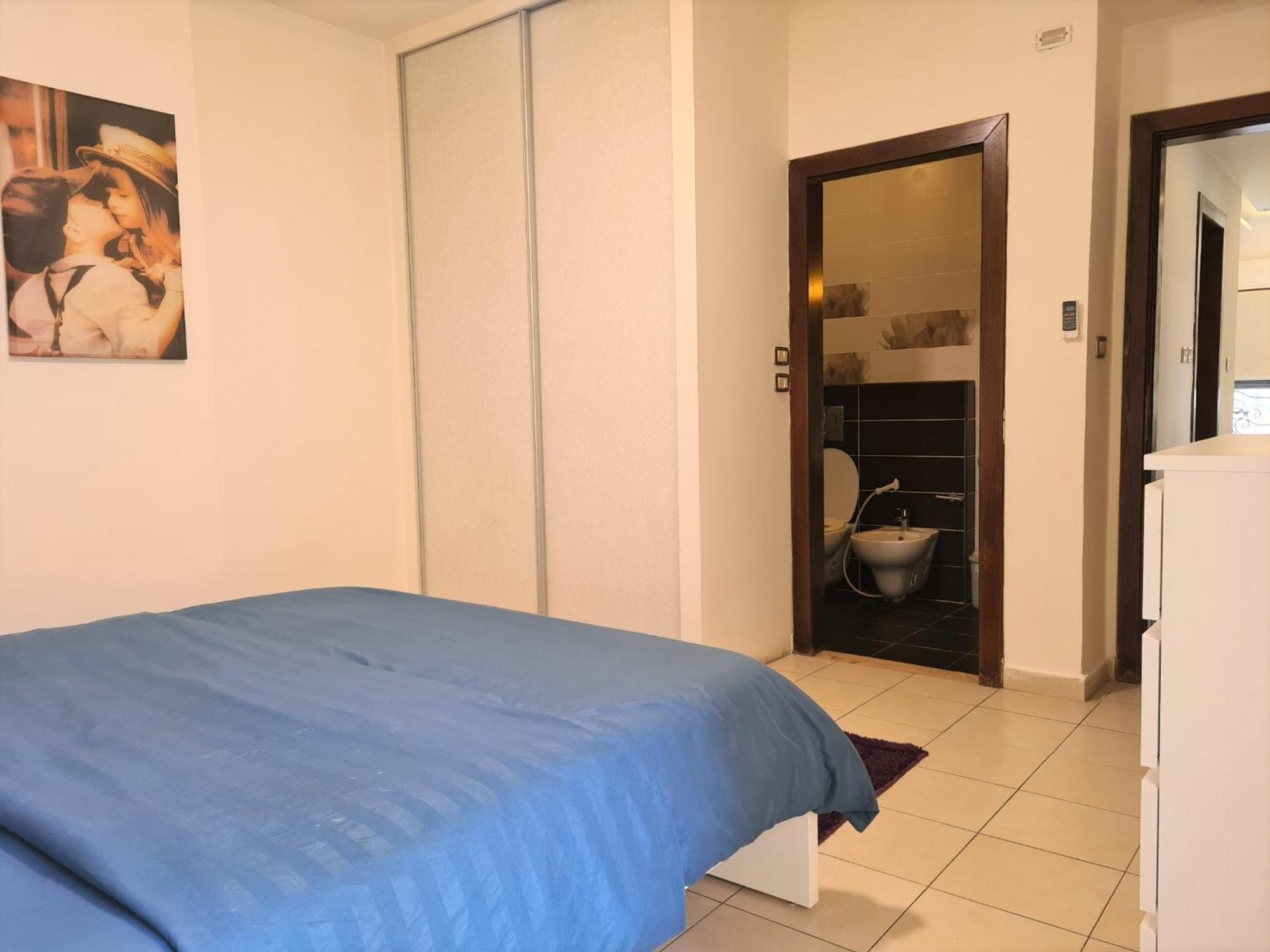 Dair Ghbar Gate Apartments Amman Bilik gambar
