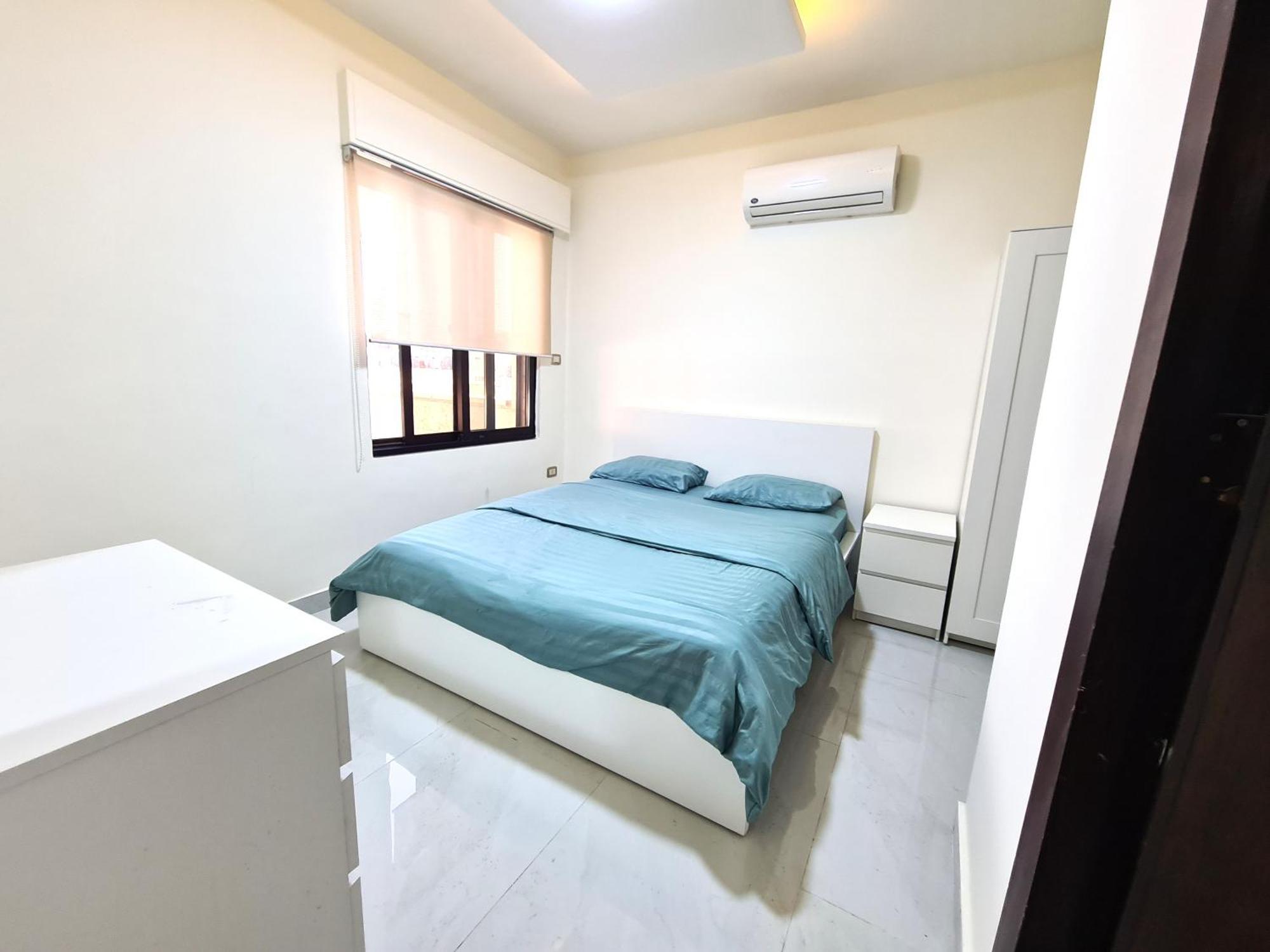 Dair Ghbar Gate Apartments Amman Bilik gambar