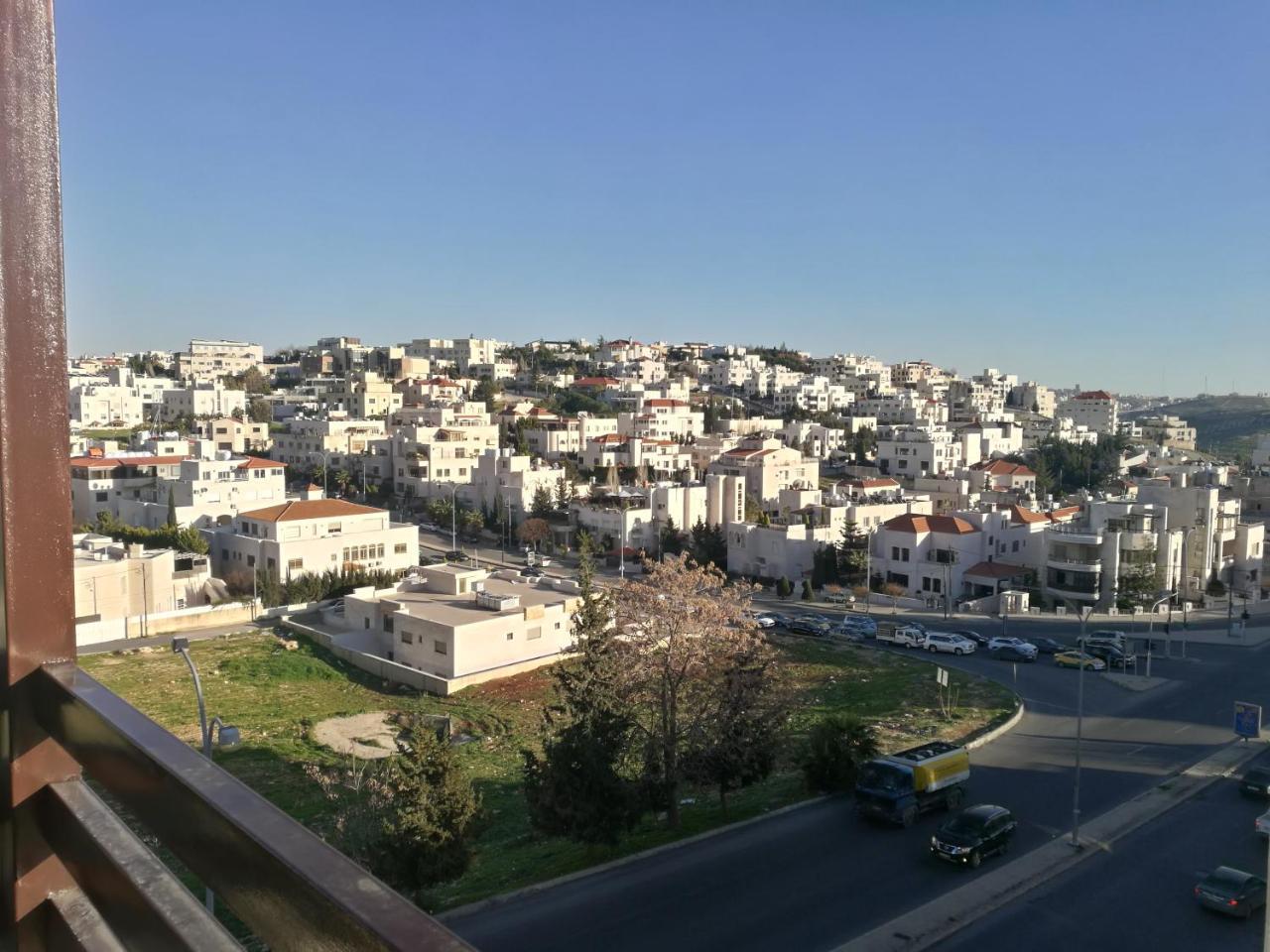 Dair Ghbar Gate Apartments Amman Luaran gambar
