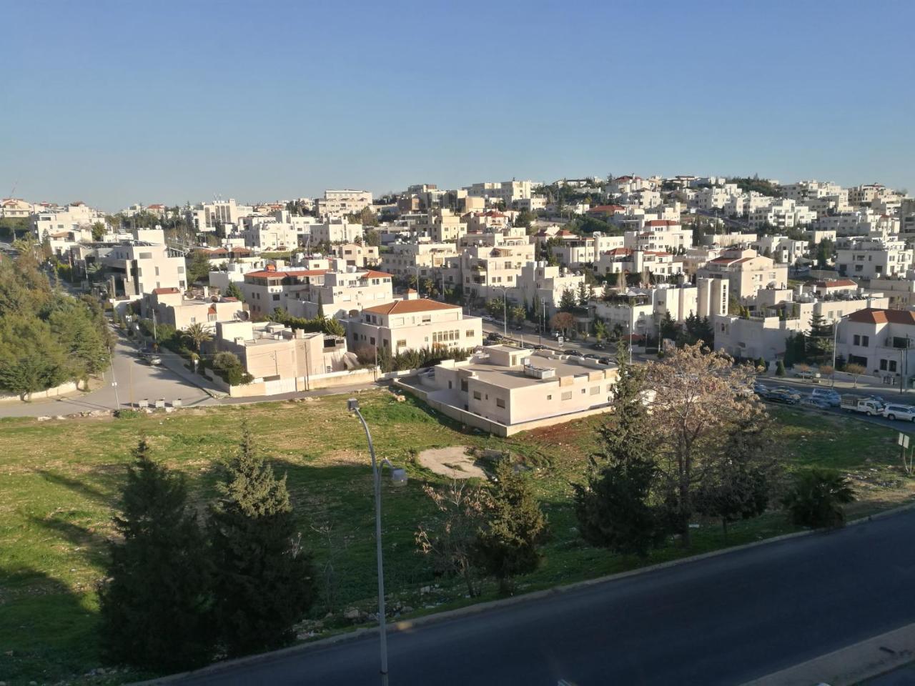Dair Ghbar Gate Apartments Amman Luaran gambar