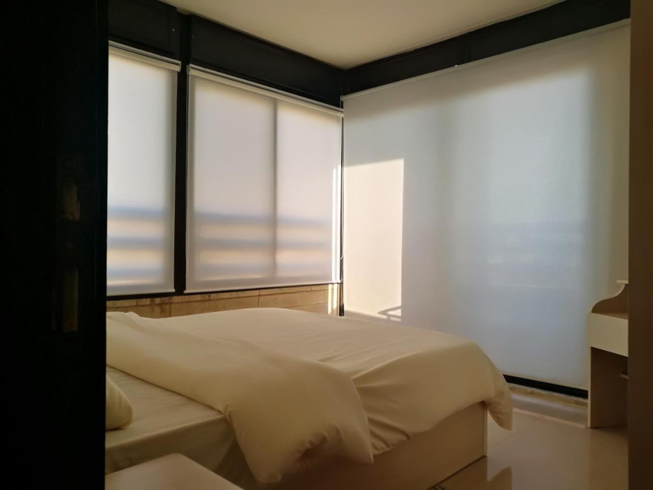 Dair Ghbar Gate Apartments Amman Luaran gambar